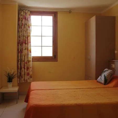 Szálloda Parque Santiago 2 Americas *