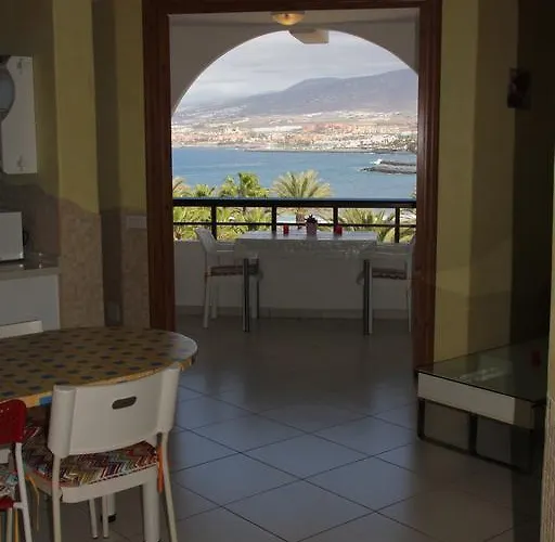 Parque Santiago 2 Americas ホテル