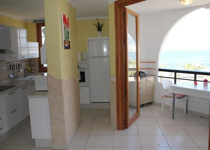 Parque Santiago 2 Americas * プラヤ・デ・ラス・アメリカス