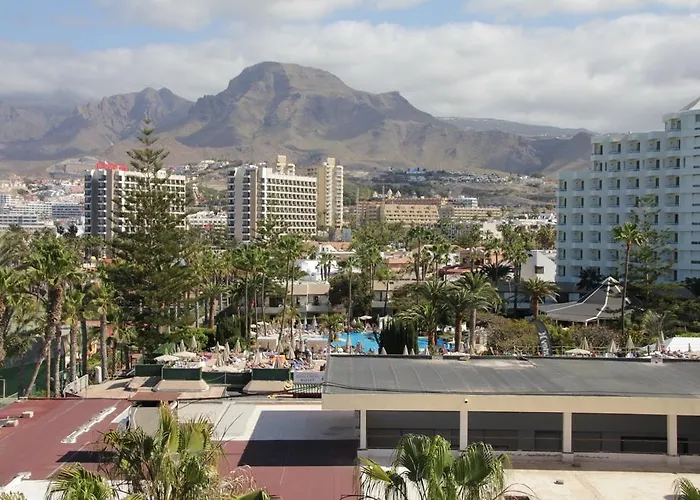 Parque Santiago 2 Americas Hotel